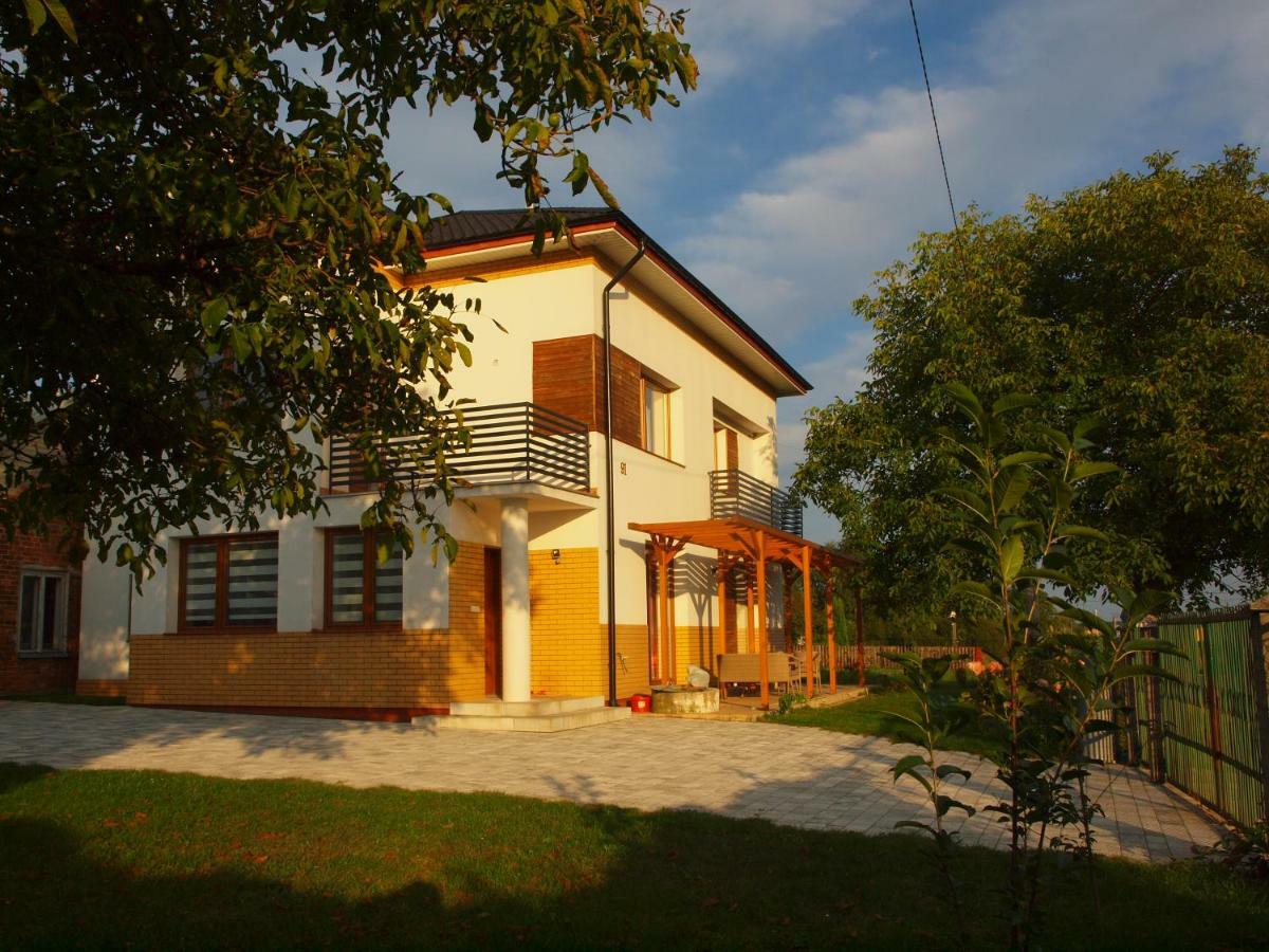 Wakacje U Babci Krysi Gorno (Rzeszow) Exterior foto